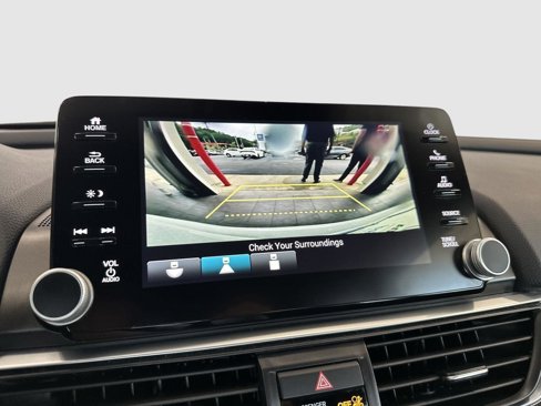 Used 2018 Honda Accord Sport image 18