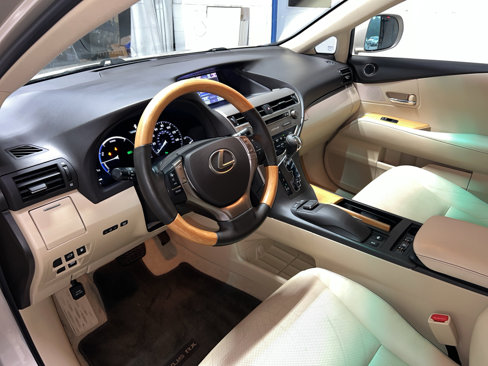 Used 2015 Lexus RX 450h FWD image 8