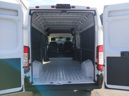 Used 2023 RAM ProMaster 2500 image 11