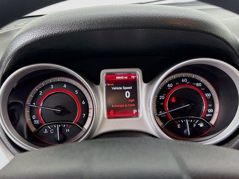 Used 2016 Dodge Journey SXT w/ Comfort/Convenience Group image 12