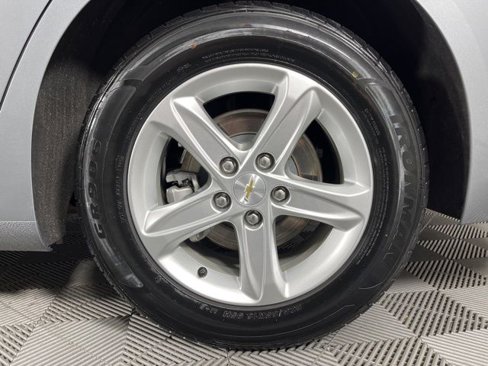 Used 2023 Chevrolet Malibu LT image 13