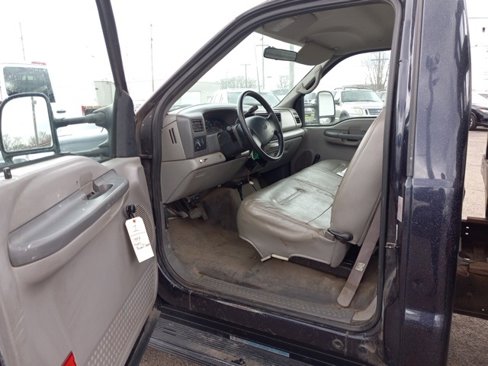 Used 1999 Ford F350 XL image 9