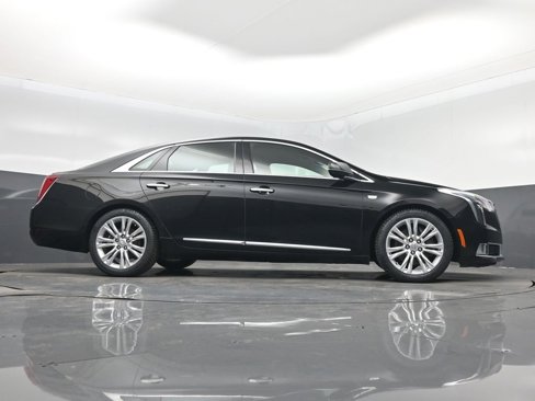 Used 2018 Cadillac XTS Luxury image 59