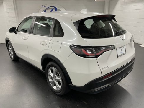 Certified 2023 Honda HR-V LX image 5