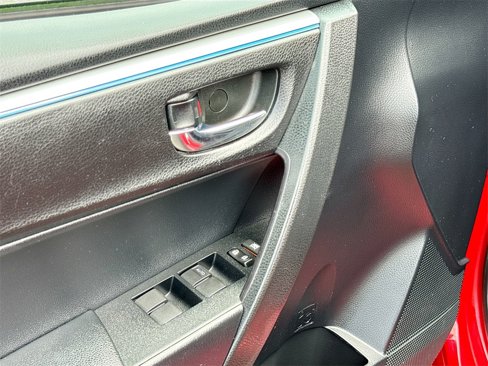 Used 2016 Toyota Corolla S image 20