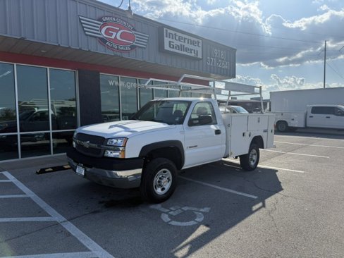 Used 2004 Chevrolet Silverado 2500 W/T image 1
