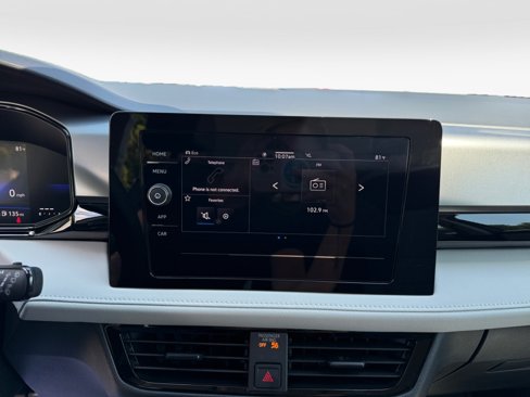 New 2025 Volkswagen Taos S image 17