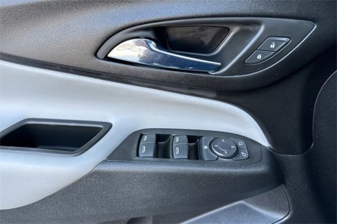 Used 2022 Chevrolet Equinox LT image 11
