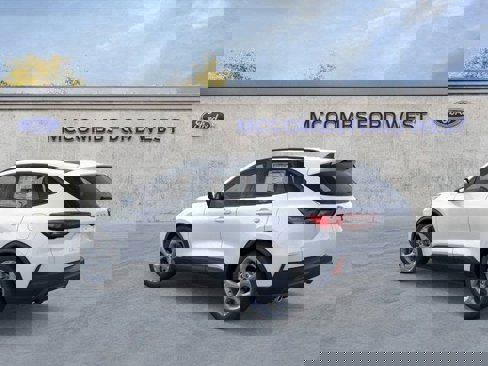 New 2025 Ford Escape ST-Line image 5