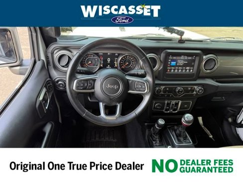Used 2018 Jeep Wrangler Unlimited Sahara image 7