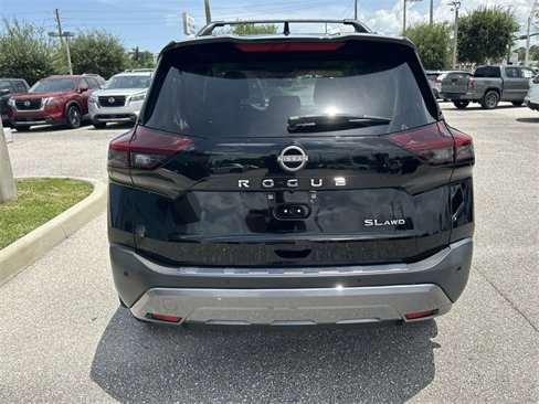 Certified 2023 Nissan Rogue SL image 8