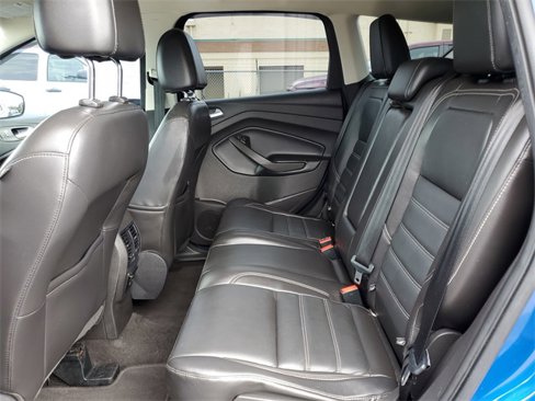 Used 2017 Ford Escape Titanium image 23