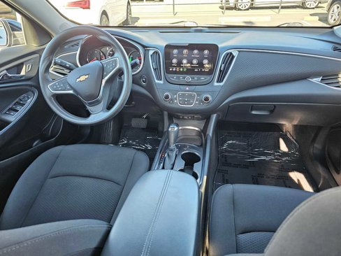 Used 2019 Chevrolet Malibu Hybrid image 15