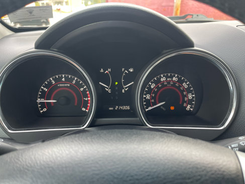 Used 2013 Toyota Highlander 4WD V6 image 27