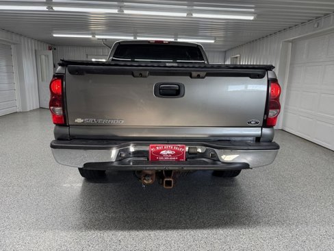 Used 2007 Chevrolet Silverado 1500 LT w/ Extended Cab Value Package image 5