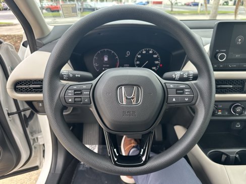 Used 2023 Honda HR-V LX image 17