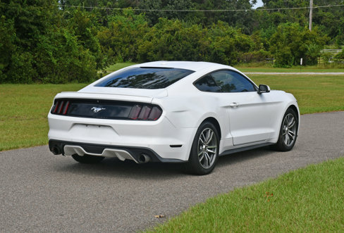 Used 2015 Ford Mustang Premium w/ Equipment Group 201A image 4