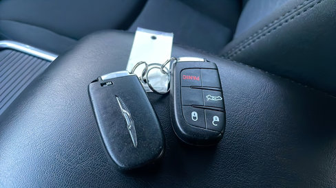 Used 2018 Chrysler 300 Touring image 55