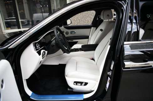 New 2025 Rolls-Royce Ghost image 9