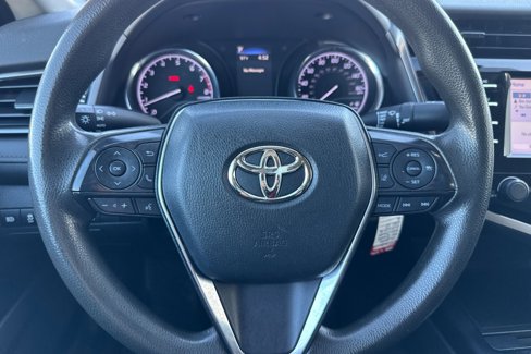 Certified 2020 Toyota Camry LE image 15