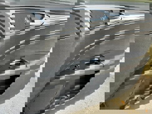 Used 2014 Ford Fusion Titanium image 18