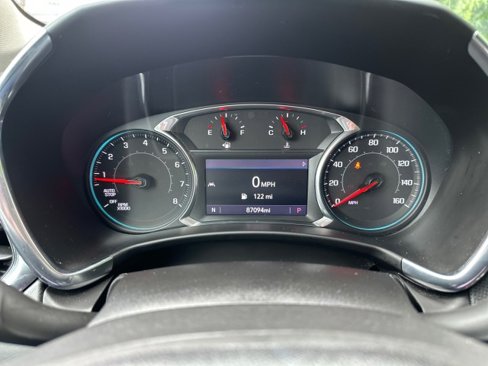 Used 2020 Chevrolet Equinox Premier w/ Premier Redline Edition image 13