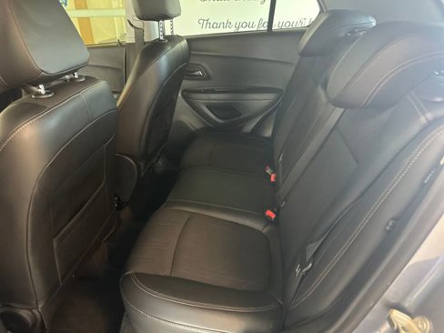 Used 2020 Chevrolet Trax LT w/ Driver Confidence Package image 30