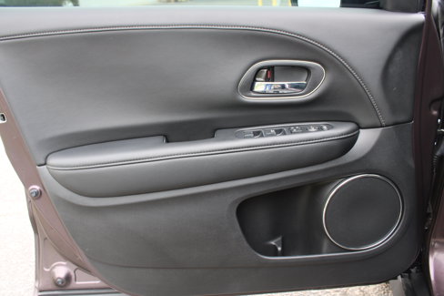 Used 2021 Honda HR-V EX-L image 25