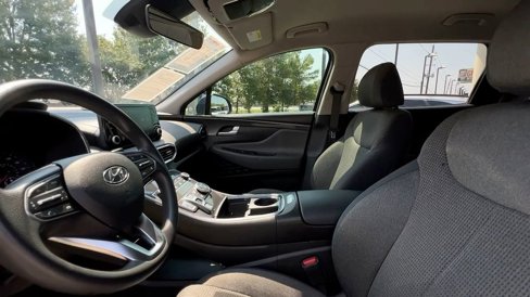 Used 2021 Hyundai Santa Fe SE image 32