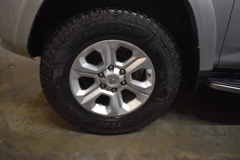 Used 2019 Toyota 4Runner SR5 image 32