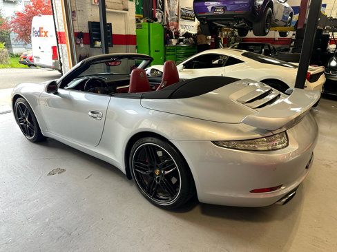 Used 2015 Porsche 911 Carrera image 11