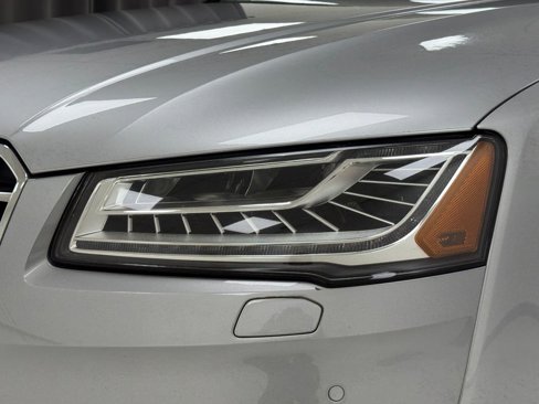 Used 2015 Audi A8 L 4.0T w/ Premium Package image 39