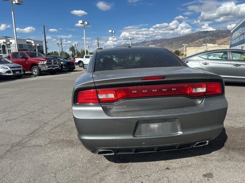 Used 2012 Dodge Charger SE image 10