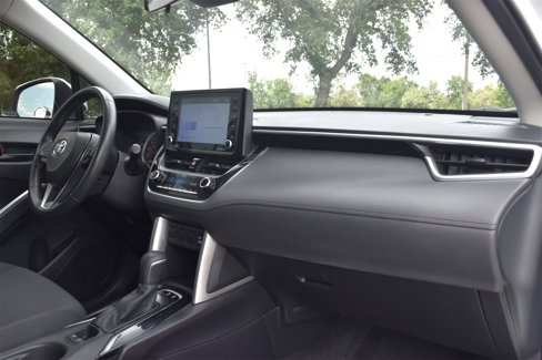 Used 2022 Toyota Corolla Cross LE image 24