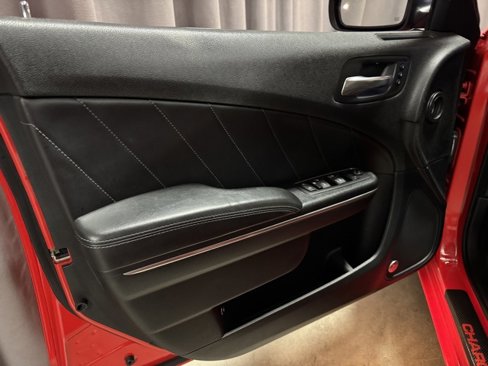 Used 2015 Dodge Charger SXT w/ Premium Group image 13