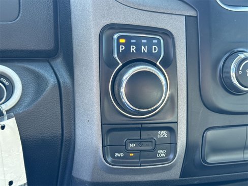Used 2022 RAM 1500 Tradesman w/ Chrome Appearance Group image 26