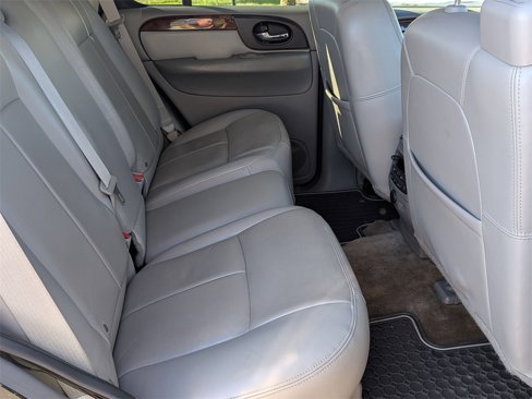 Used 2009 GMC Envoy SLT image 26