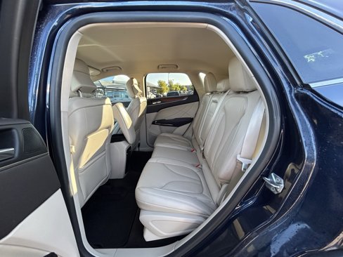 Used 2017 Lincoln MKC Select w/ Select Plus Package image 23