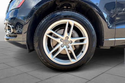 Used 2017 Audi Q5 2.0T Premium image 10