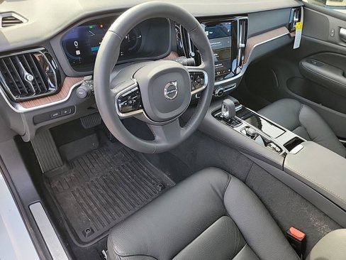 Certified 2024 Volvo S60 T8 Plus w/ Climate Package image 8