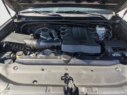 Used 2014 Toyota 4Runner SR5 image 20
