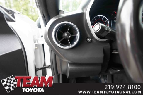 Used 2016 Chevrolet Camaro LT image 11