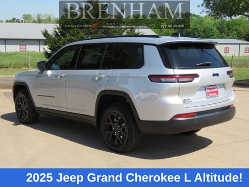 New 2025 Jeep Grand Cherokee L Laredo image 6