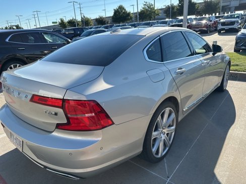 Used 2017 Volvo S90 T6 Inscription w/ Vision Package image 2