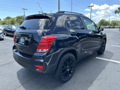 Used 2022 Chevrolet Trax LT w/ Sport Edition image 7