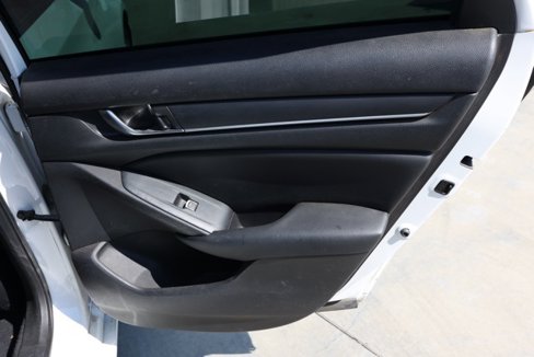 Used 2020 Honda Accord LX image 18