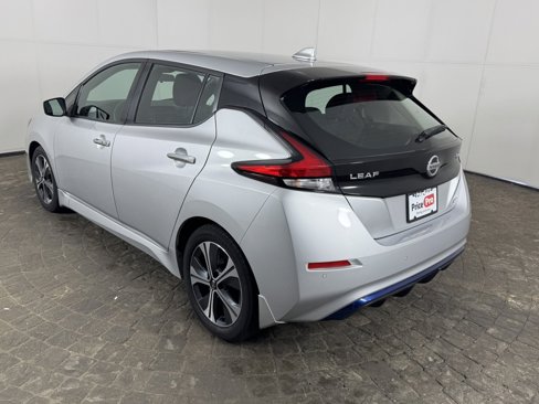 Used 2022 Nissan Leaf SV image 5