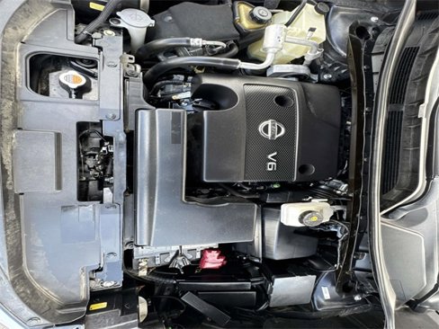 Used 2018 Nissan Murano SV image 10