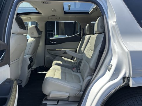 Used 2017 GMC Acadia Denali w/ Technology Package image 19