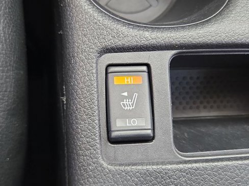 Certified 2020 Nissan Rogue SV image 26